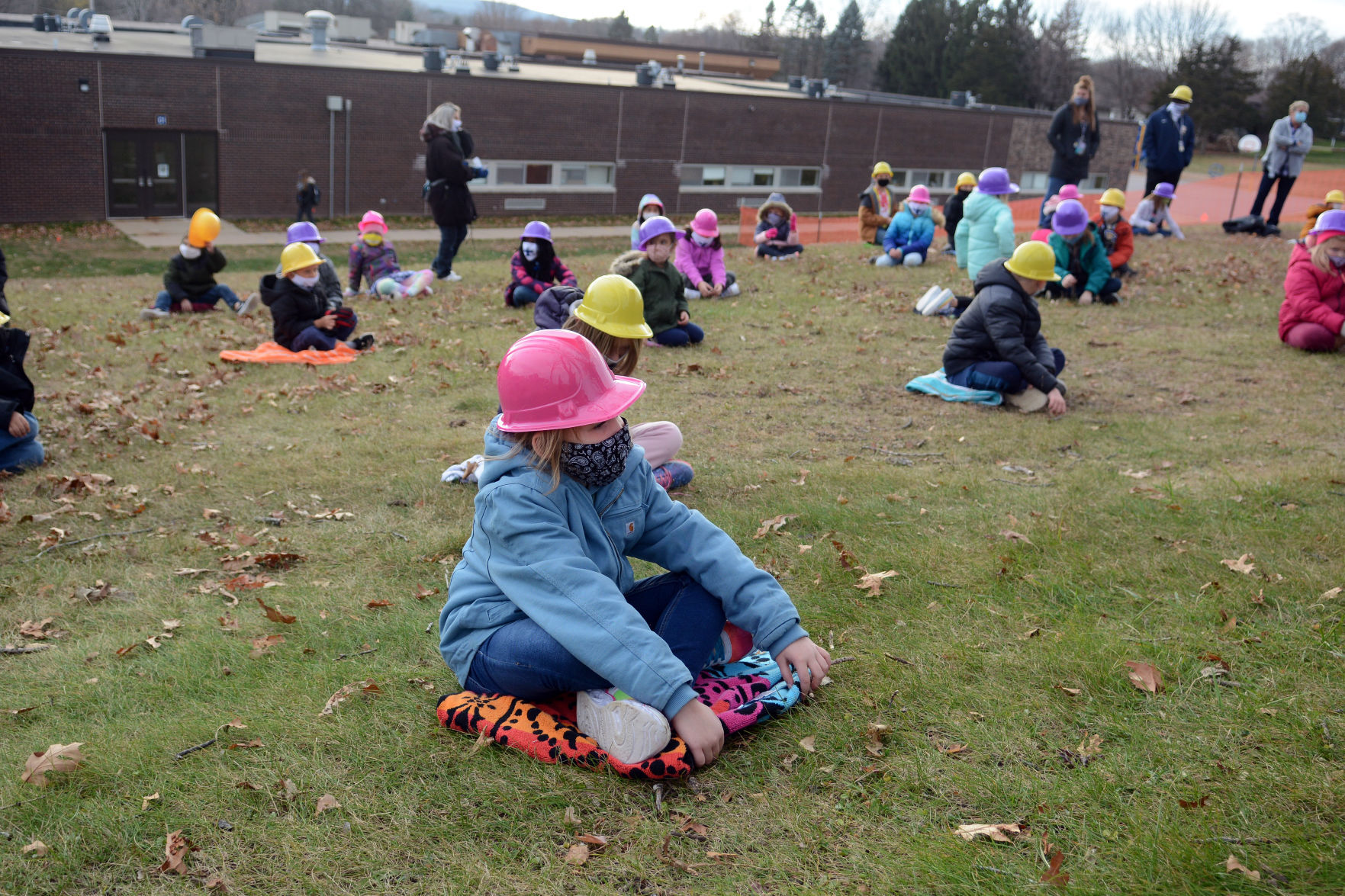 Baraboo school breaks ground on outdoor learning space